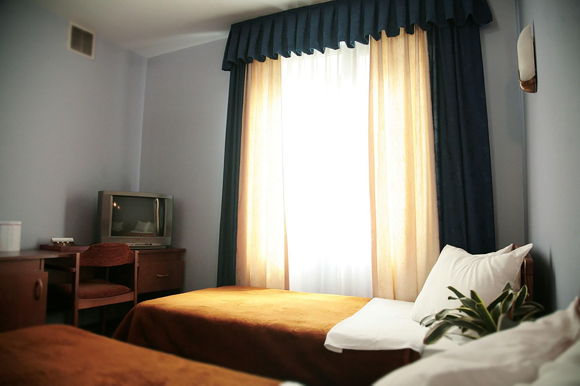 Ararat Hotel エレバン エクステリア 写真