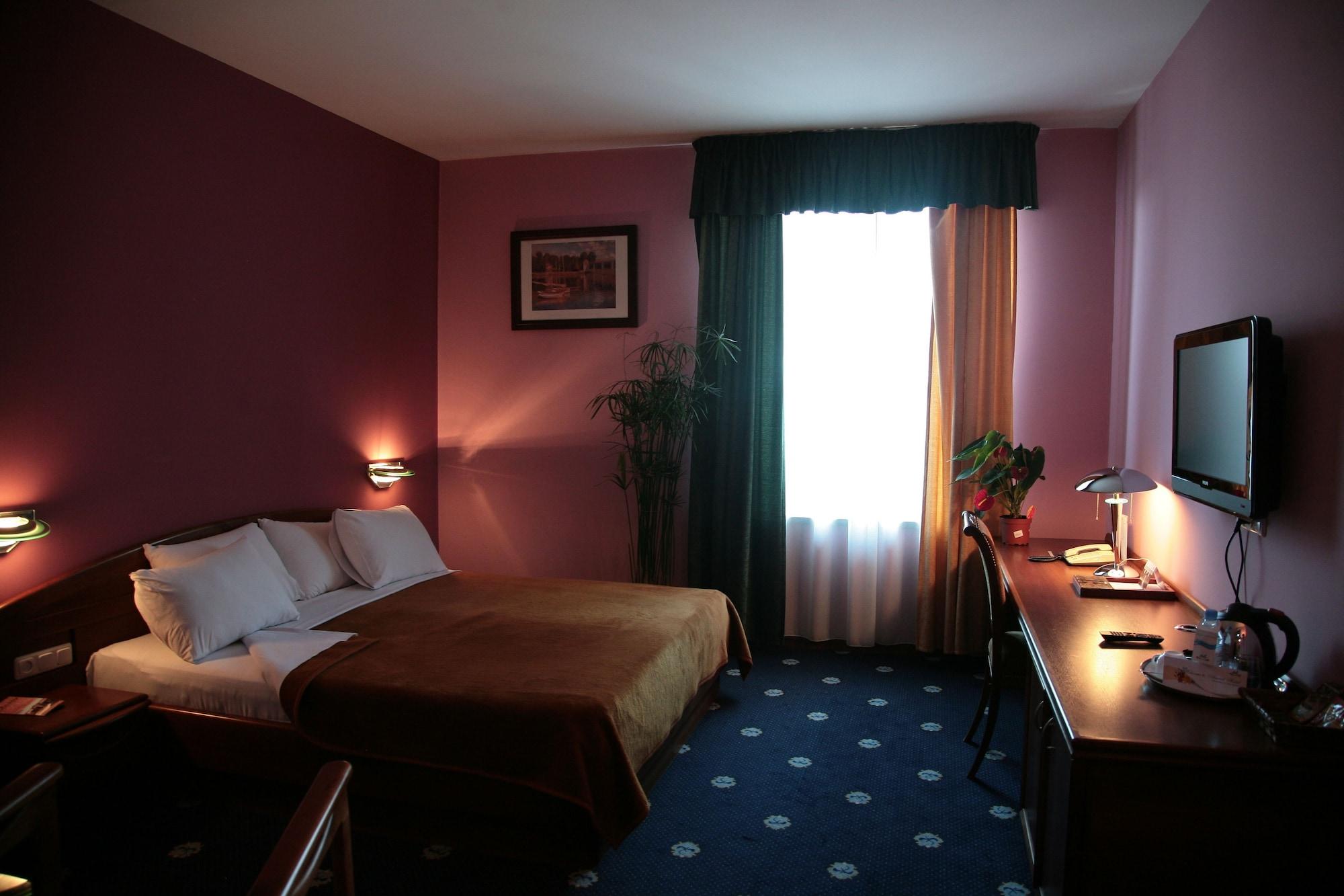 Ararat Hotel エレバン エクステリア 写真