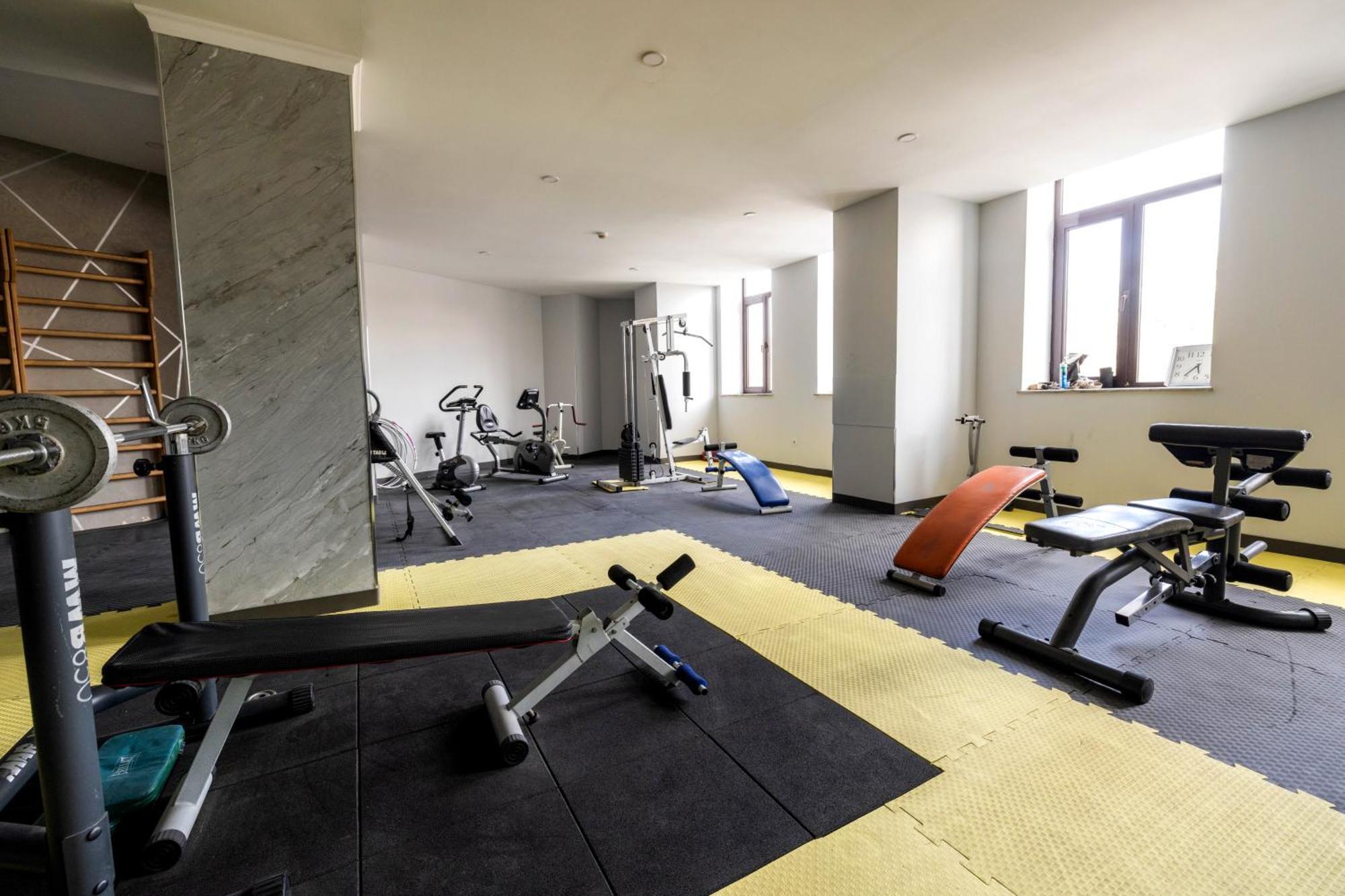 Ararat Hotel エレバン エクステリア 写真