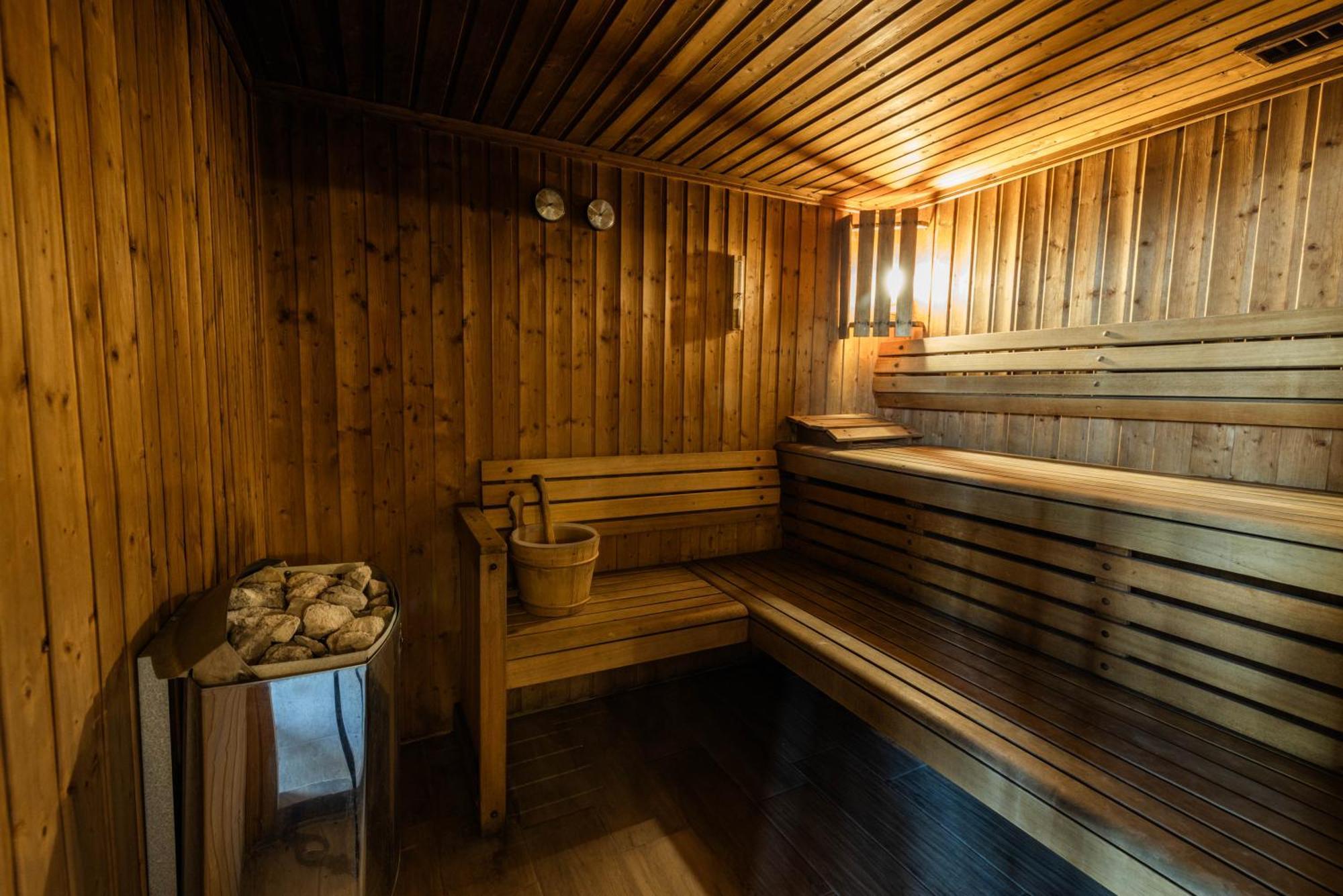 Ararat Hotel エレバン エクステリア 写真