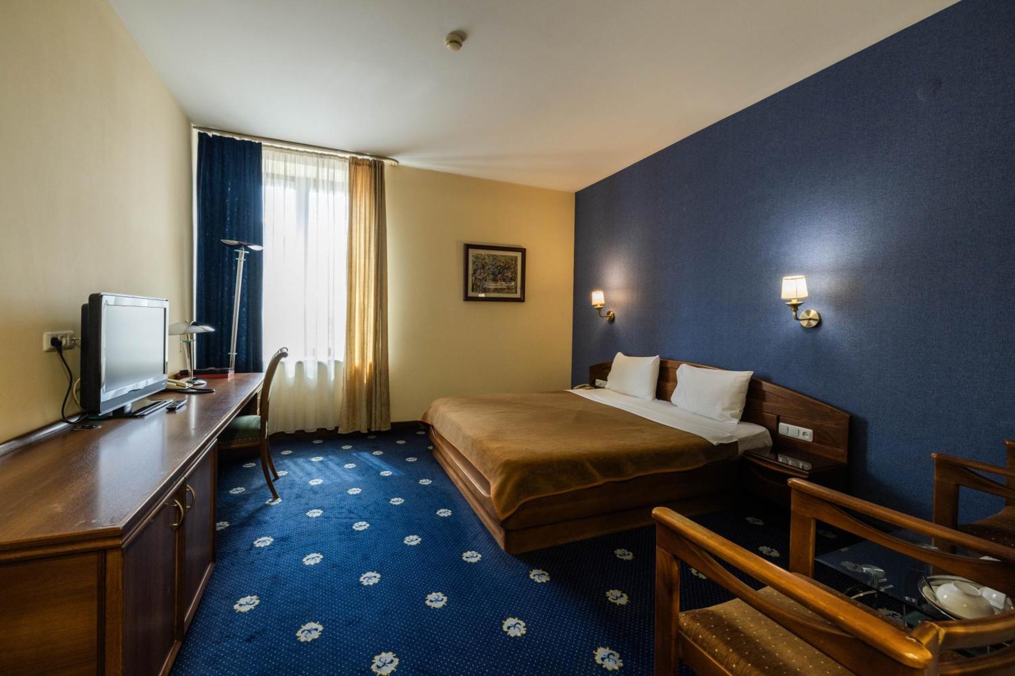 Ararat Hotel エレバン エクステリア 写真