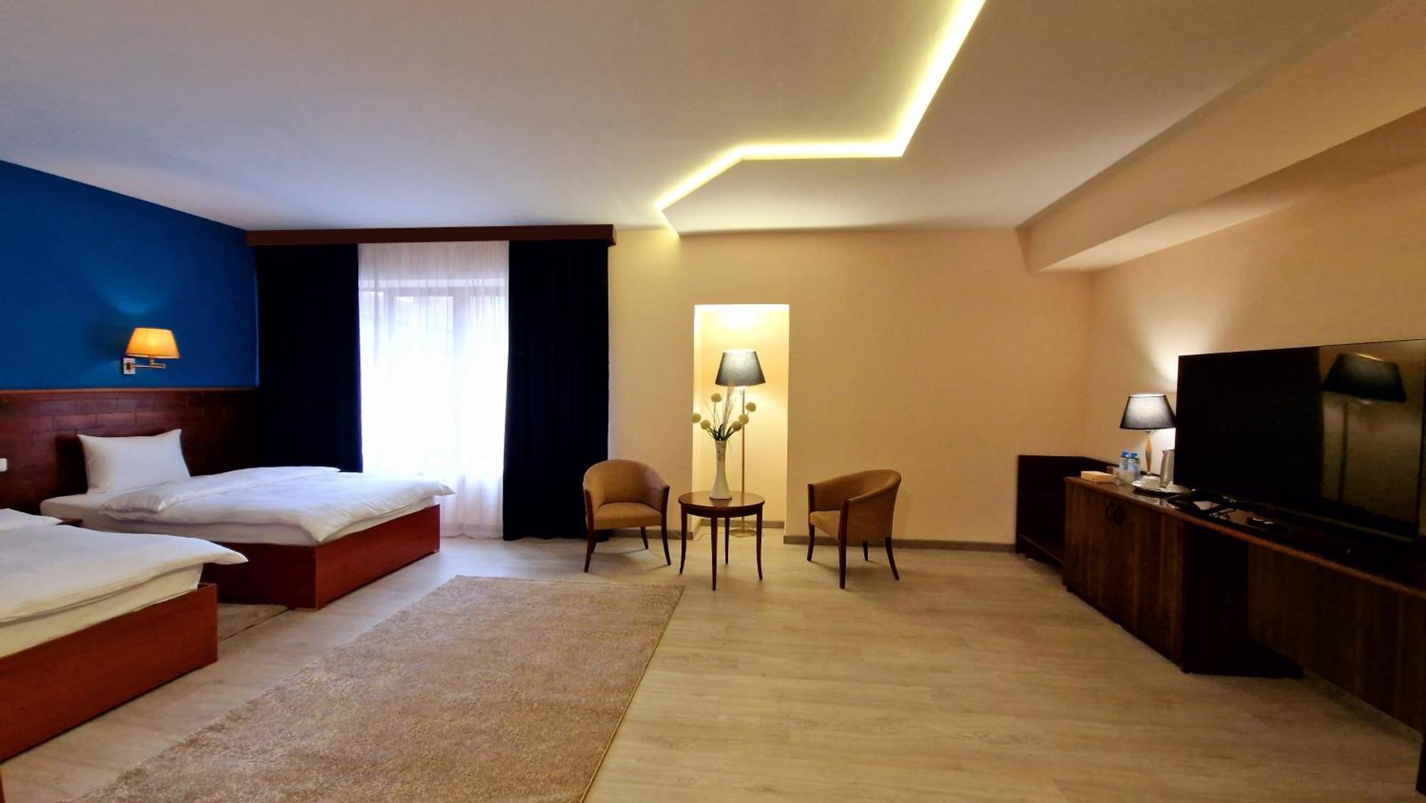 Ararat Hotel エレバン エクステリア 写真