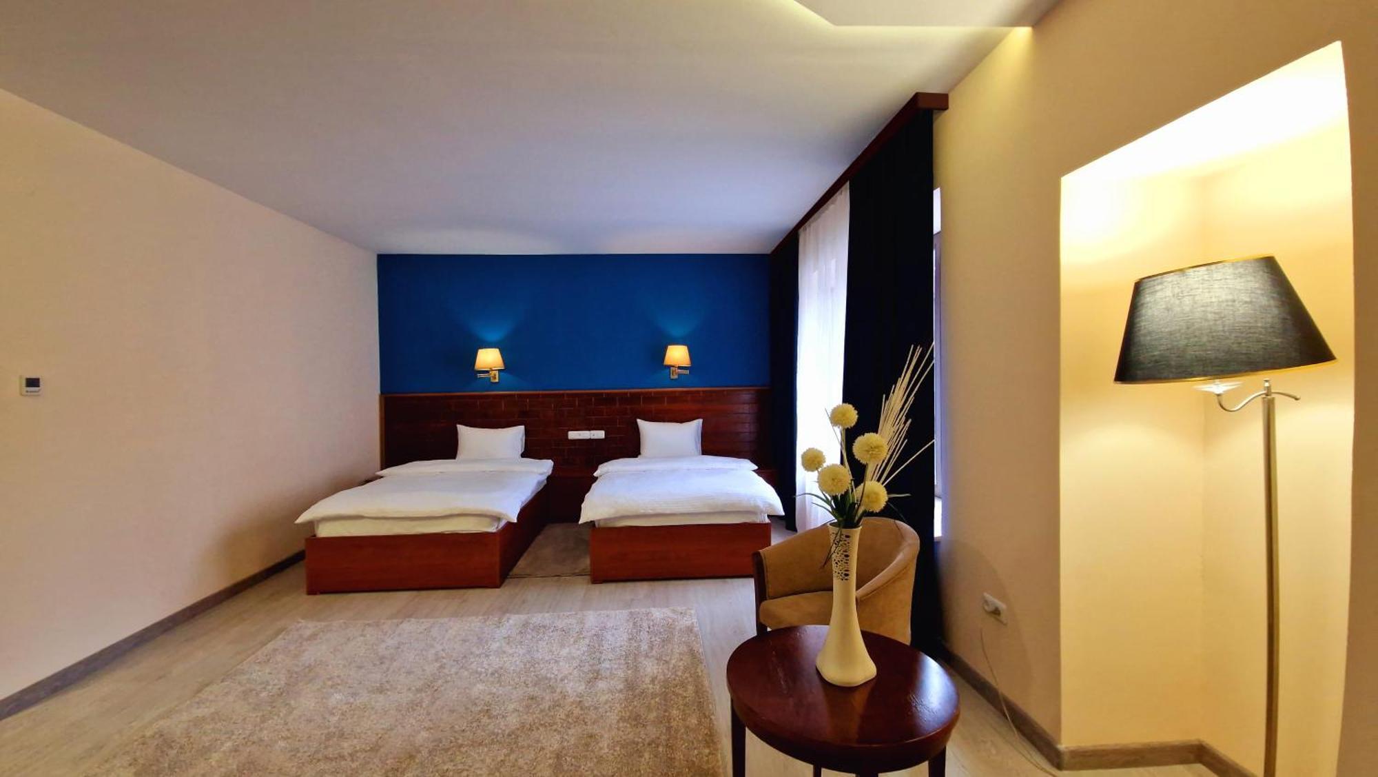 Ararat Hotel エレバン エクステリア 写真