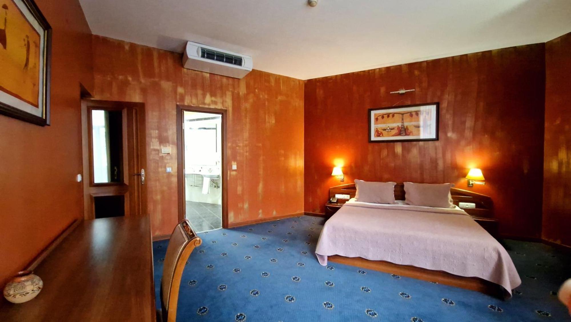 Ararat Hotel エレバン エクステリア 写真